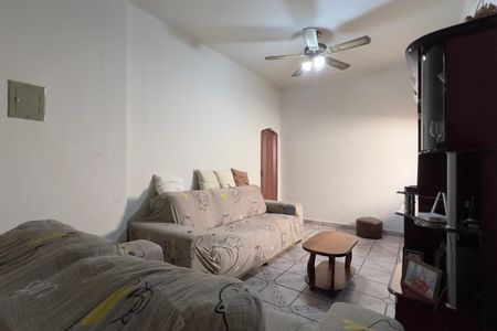 Casa à venda com 500m², 2 quartos e 2 vagasSala