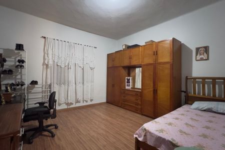 Casa à venda com 500m², 2 quartos e 2 vagasQuarto 1