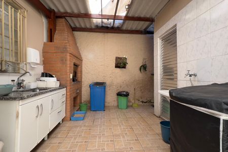 Casa à venda com 500m², 2 quartos e 2 vagasÁrea de Serviço