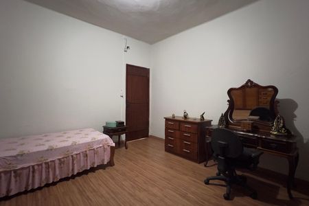 Casa à venda com 500m², 2 quartos e 2 vagasQuarto 1