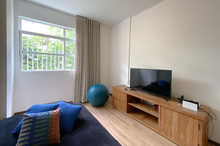 Quarto 1 de apartamento à venda com 4 quartos, 160m² em Santo Antônio, Belo Horizonte