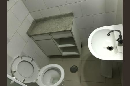 Banheiro de apartamento para alugar com 2 quartos, 50m² em Vila Buarque, São Paulo