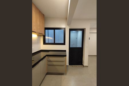 Casa para alugar com 100m², 2 quartos e 1 vagaCozinha 
