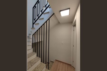 Casa para alugar com 100m², 2 quartos e 1 vagaCorredor