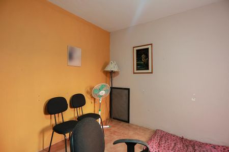 Casa à venda com 280m², 4 quartos e 4 vagasQuarto de serviço