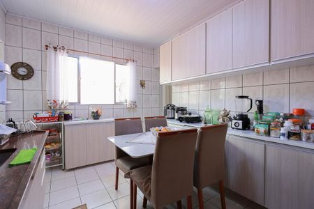 Casa à venda com 280m², 4 quartos e 4 vagasCozinha