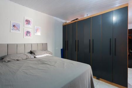 Casa à venda com 280m², 4 quartos e 4 vagasEdícula - Quarto