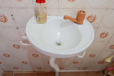 Casa à venda com 280m², 4 quartos e 4 vagasBanheiro de serviço