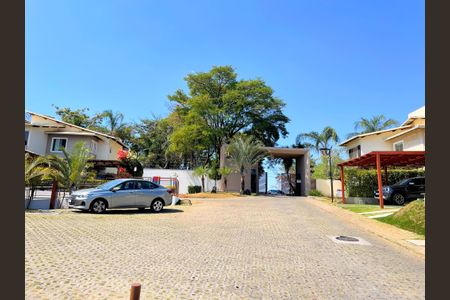 Casa de condomínio à venda com 149m², 3 quartos e 4 vagasFachada