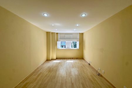 Quarto 1 de apartamento para alugar com 2 quartos, 60m² em Centro, Rio de Janeiro