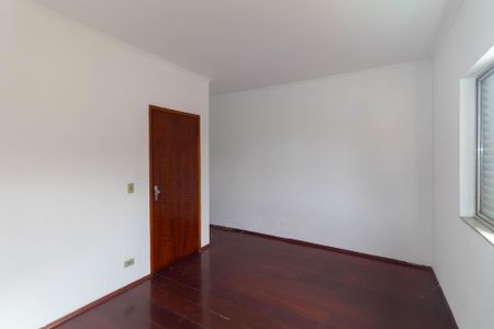 Casa à venda com 173m², 4 quartos e 3 vagasQuarto 2
