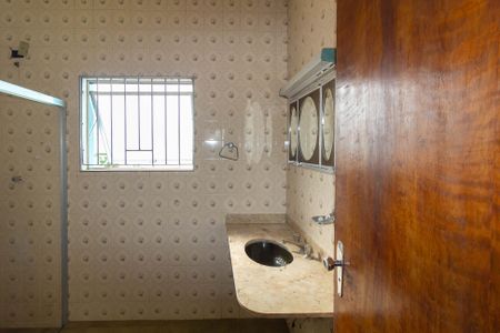 Casa à venda com 173m², 4 quartos e 3 vagasBanheiro da Suíte