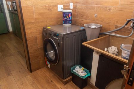 Casa de condomínio à venda com 90m², 2 quartos e 1 vaga Casa de condomínio à venda com 90m², 2 quartos e 1 vagaÁrea de Serviço