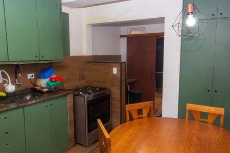 Casa de condomínio à venda com 90m², 2 quartos e 1 vaga Casa de condomínio à venda com 90m², 2 quartos e 1 vagaCozinha