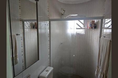 Casa para alugar com 170m², 3 quartos e 2 vagasBanheiro da Suíte