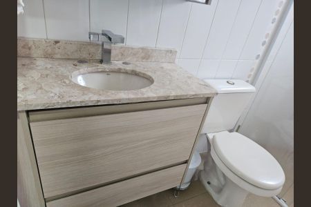 Casa para alugar com 170m², 3 quartos e 2 vagasBanheiro da Suíte