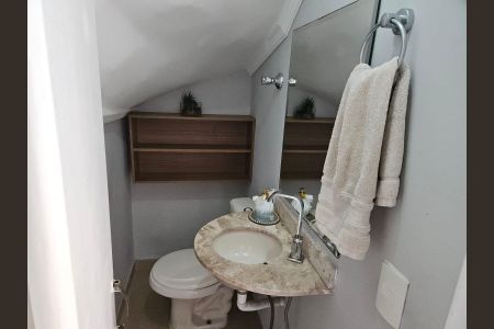 Casa para alugar com 170m², 3 quartos e 2 vagasLavabo