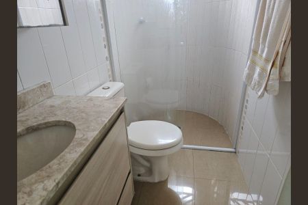 Casa para alugar com 170m², 3 quartos e 2 vagasBanheiro da Suíte