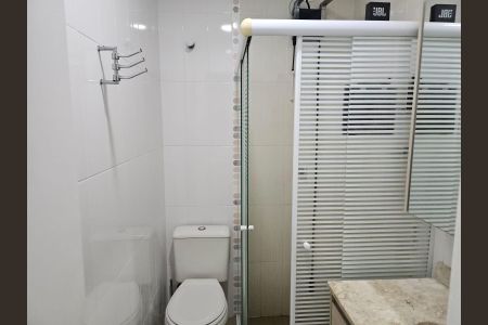 Casa para alugar com 170m², 3 quartos e 2 vagasBanheiro Social