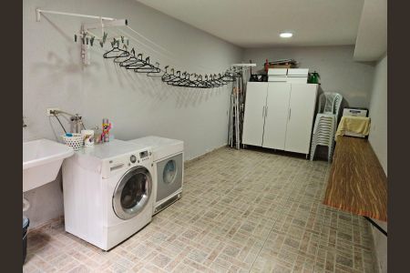 Casa para alugar com 170m², 3 quartos e 2 vagasÁrea de Serviço