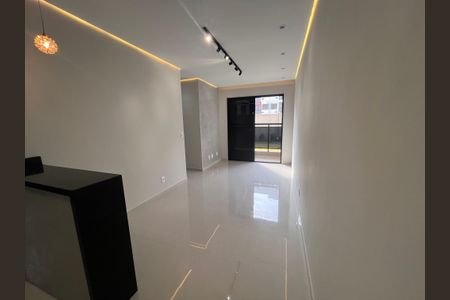 Apartamento à venda com 70m², 3 quartos e 1 vagaSala