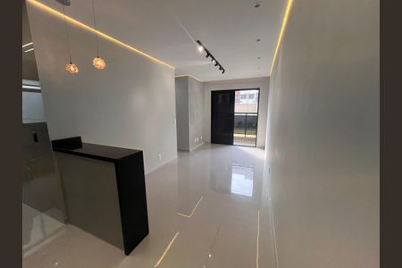 Sala de apartamento à venda com 3 quartos, 70m² em Recreio dos Bandeirantes, Rio de Janeiro