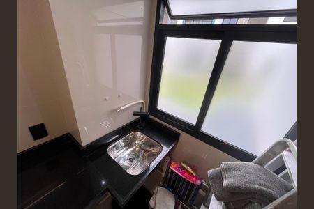 Apartamento à venda com 70m², 3 quartos e 1 vagaÁrea de Serviço