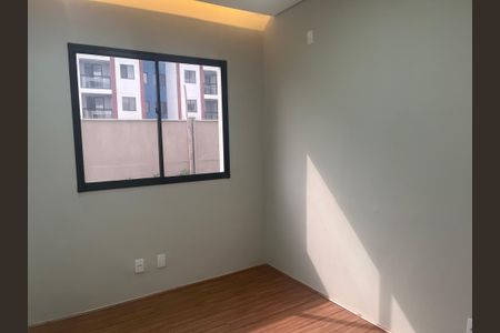 Apartamento à venda com 70m², 3 quartos e 1 vagaQuarto 2
