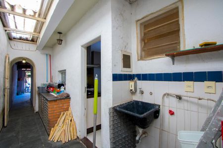 Casa à venda com 136m², 2 quartos e 2 vagasÁrea de serviço