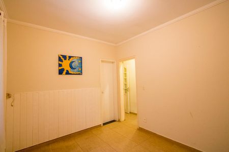 Casa à venda com 136m², 2 quartos e 2 vagasQuarto 2 - Suíte