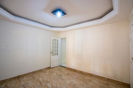 Sala de casa à venda com 2 quartos, 136m² em Vila Scarpelli, Santo André