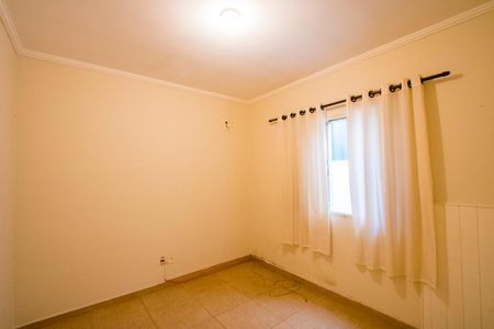 Casa à venda com 136m², 2 quartos e 2 vagasQuarto 2 - Suíte