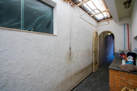 Casa à venda com 136m², 2 quartos e 2 vagasÁrea de serviço