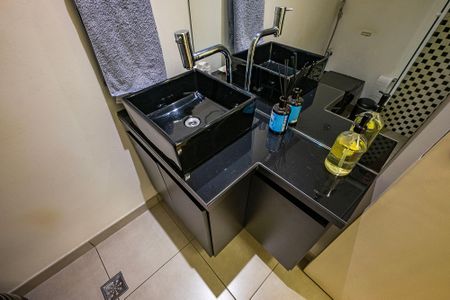 Apartamento à venda com 114m², 3 quartos e 2 vagas Apartamento à venda com 114m², 3 quartos e 2 vagasBanheiro Social