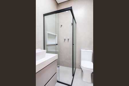 Casa de condomínio para alugar com 205m², 4 quartos e 4 vagasBanheiro do Quarto 3