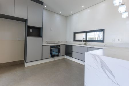 Casa de condomínio para alugar com 205m², 4 quartos e 4 vagasCozinha