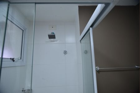 Apartamento à venda com 55m², 2 quartos e 1 vagaBanheiro Social