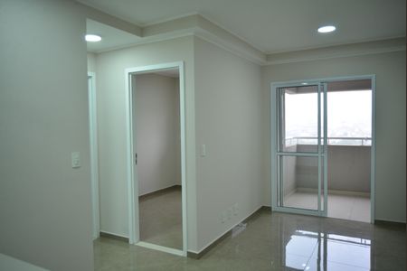 Sala de apartamento à venda com 2 quartos, 55m² em Vila Tibiriçá, Santo André