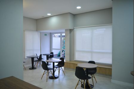 Apartamento à venda com 55m², 2 quartos e 1 vagaÁrea comum - Salão de festas