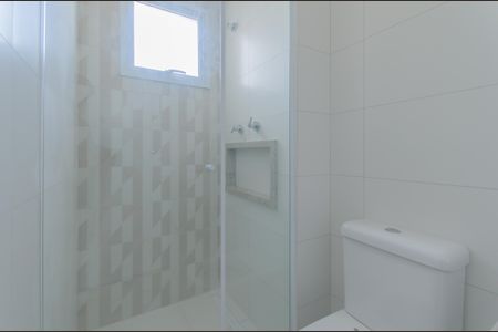 Apartamento à venda com 81m², 2 quartos e 1 vaga Apartamento à venda com 81m², 2 quartos e 1 vagaBanheiro Social