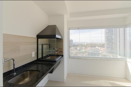 Apartamento à venda com 81m², 2 quartos e 1 vaga Apartamento à venda com 81m², 2 quartos e 1 vagaVaranda gourmet