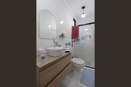 Casa de condomínio para alugar com 170m², 3 quartos e 2 vagasBanheiro da Suíte