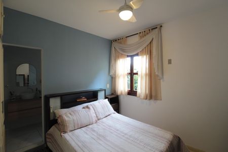 Casa de condomínio para alugar com 170m², 3 quartos e 2 vagasSuíte