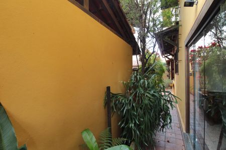 Casa de condomínio para alugar com 170m², 3 quartos e 2 vagasÁrea Externa