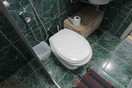 Casa de condomínio para alugar com 170m², 3 quartos e 2 vagasBanheiro Social