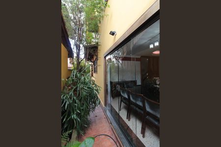 Casa de condomínio para alugar com 170m², 3 quartos e 2 vagasÁrea Externa