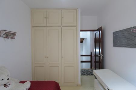 Casa de condomínio para alugar com 170m², 3 quartos e 2 vagasQuarto 1