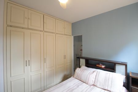 Casa de condomínio para alugar com 170m², 3 quartos e 2 vagasSuíte