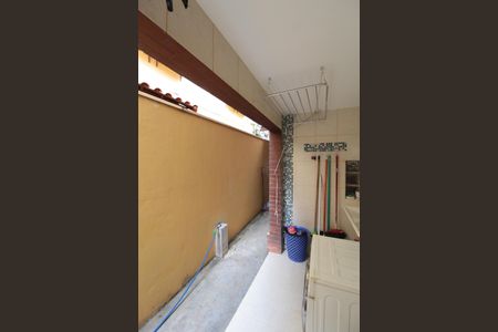 Casa de condomínio para alugar com 170m², 3 quartos e 2 vagasÁrea de Serviço