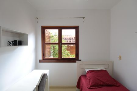 Casa de condomínio para alugar com 170m², 3 quartos e 2 vagasQuarto 1